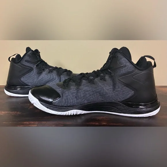 Nike Air Jordan Super Fly 3 in Black/White - Picture 6 of 7